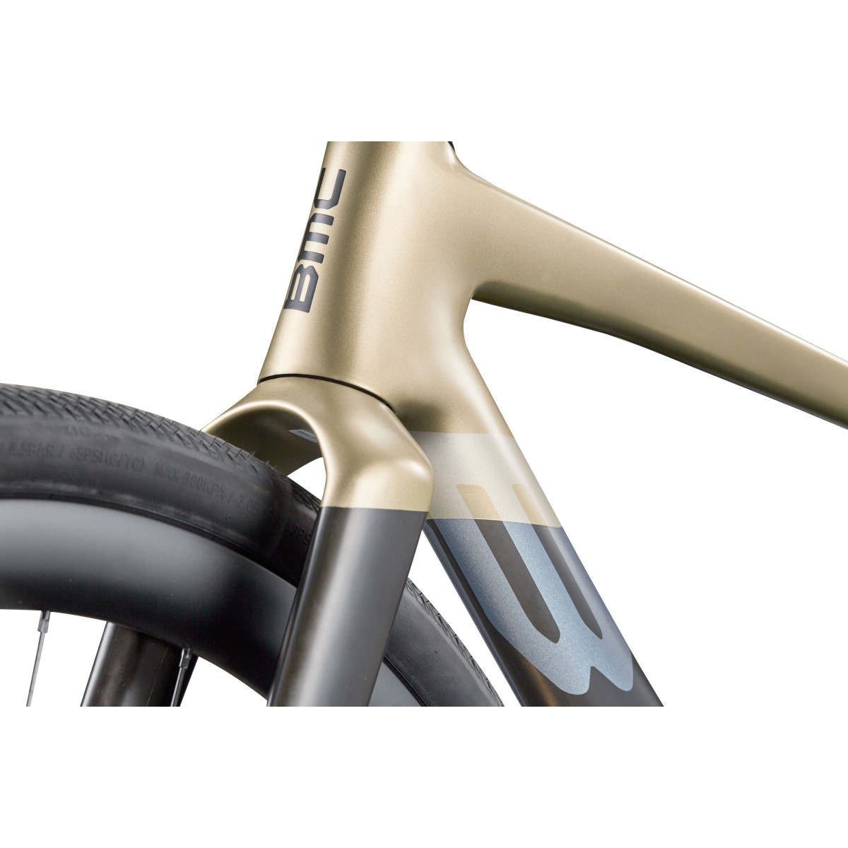 BMC Kaius 01 Three grants velosipēds | Moss Gold - Carbon
