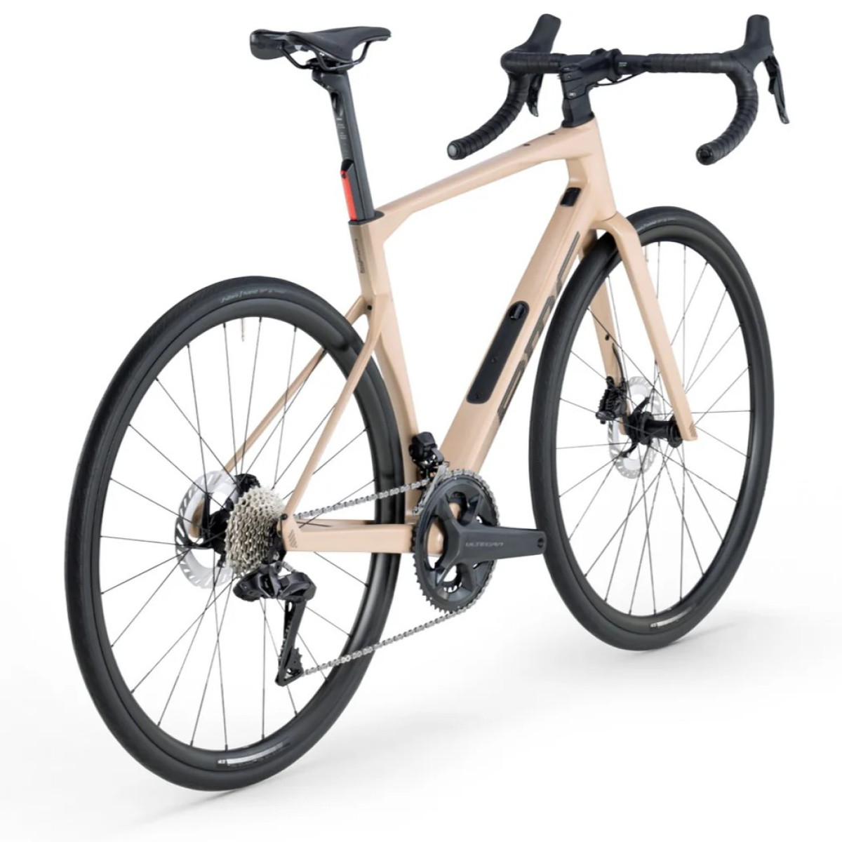 BMC Roadmachine One šosejas velosipēds | Marrone