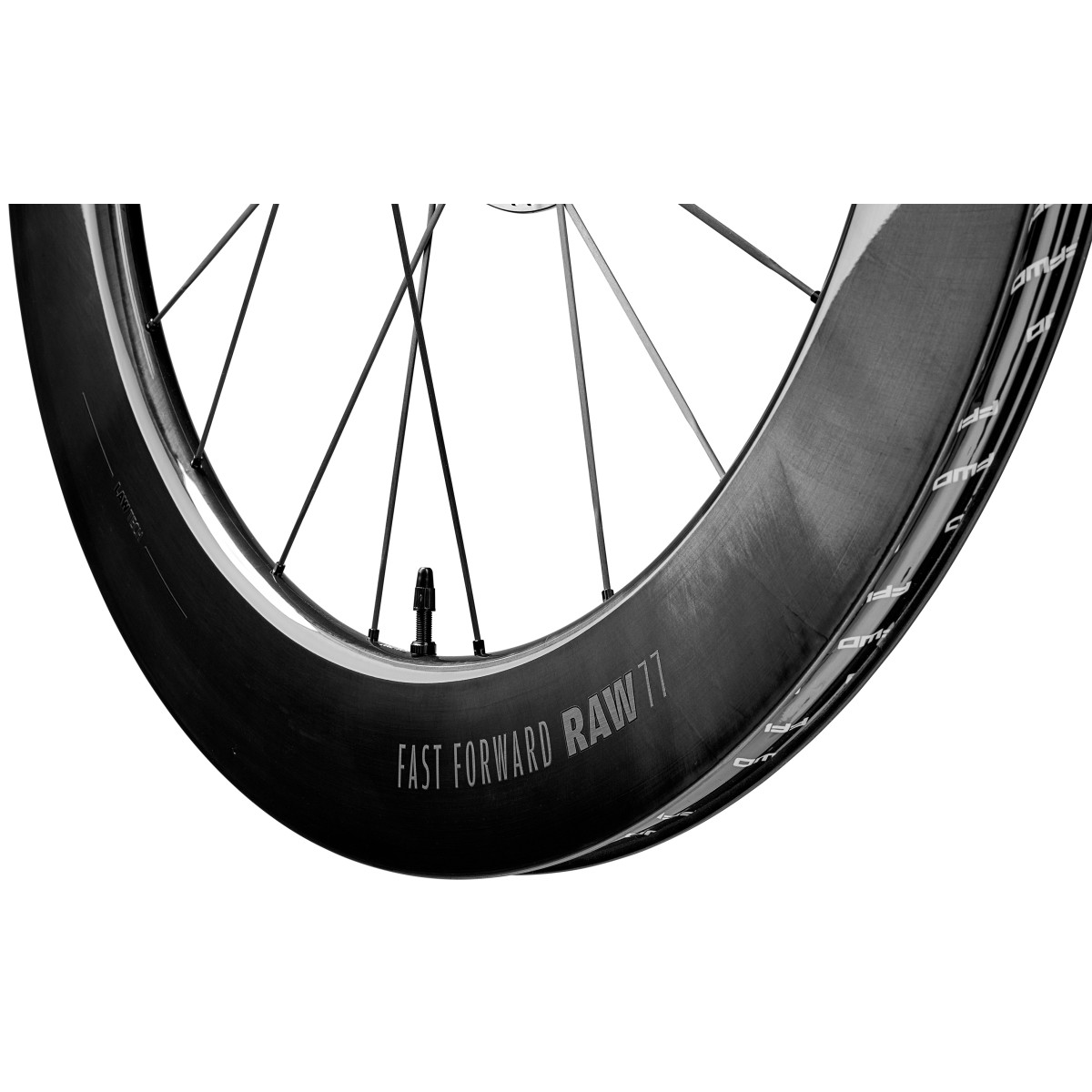 Fast Forward RAW 77 oglekļa ratu komplekts | Gloss Black