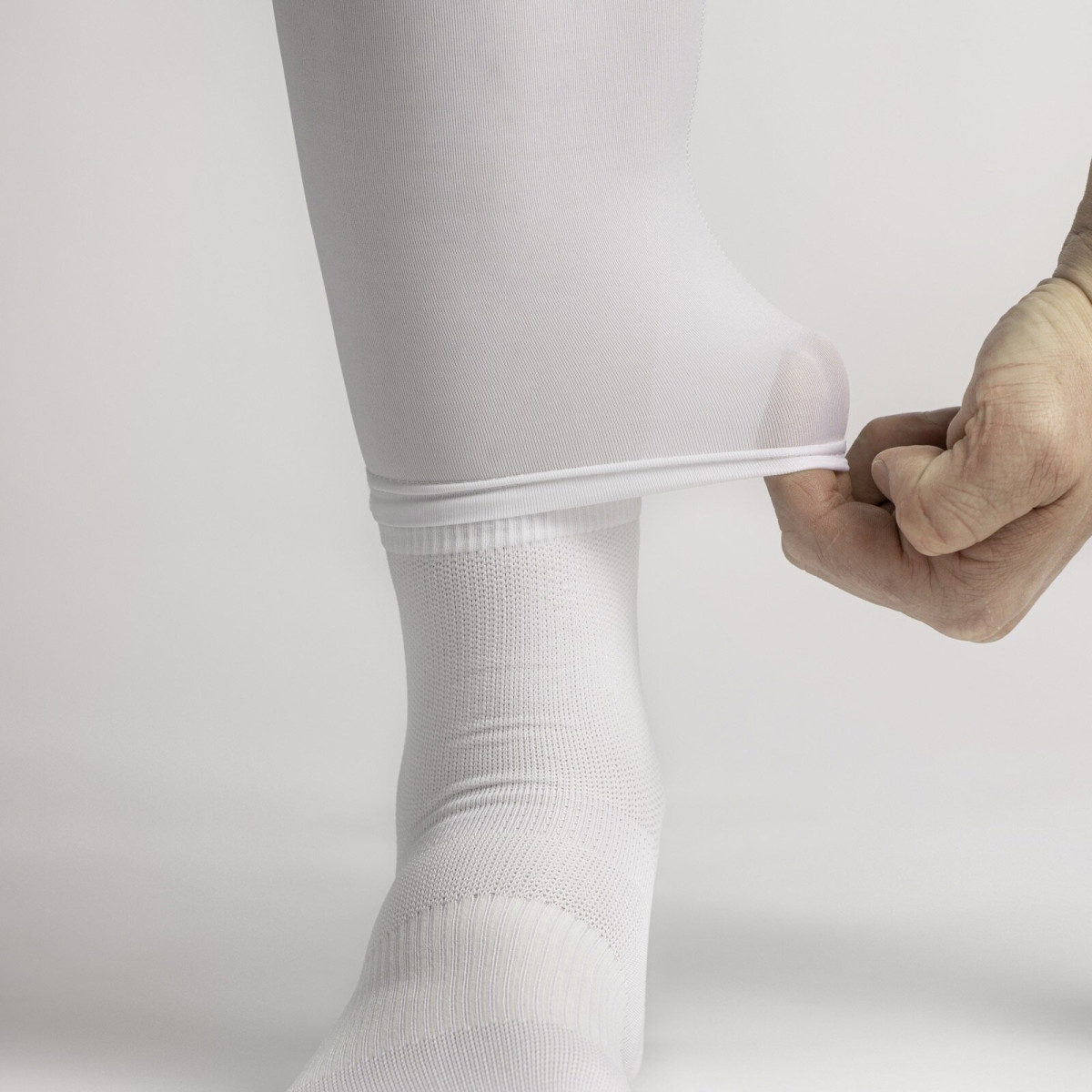GripGrab UPF 50+ UV kāju aizsargi pret sauli | White