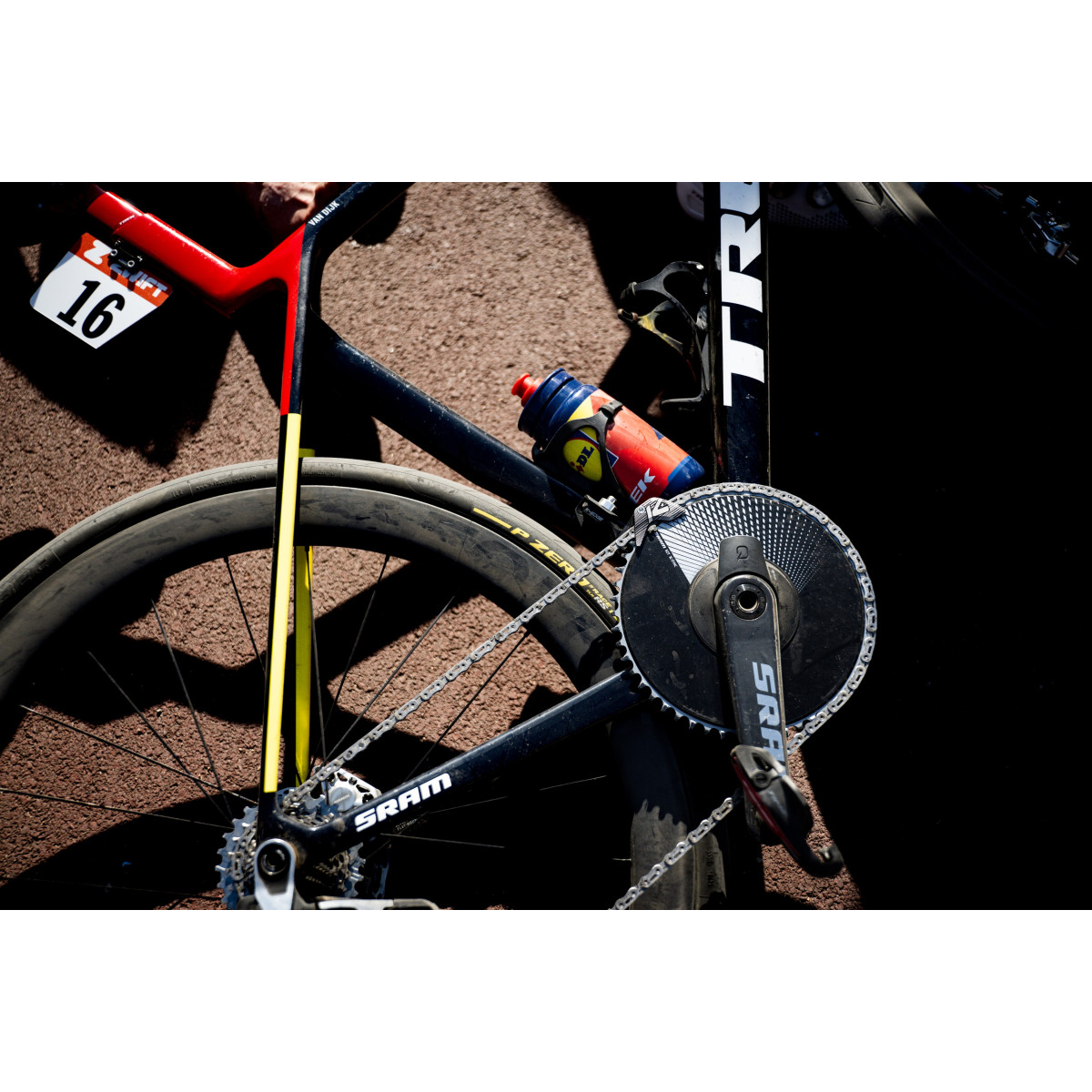 K-EDGE 1x Race ķēdes vadotne | Road / Gravel / CX / Tri / TT | Black