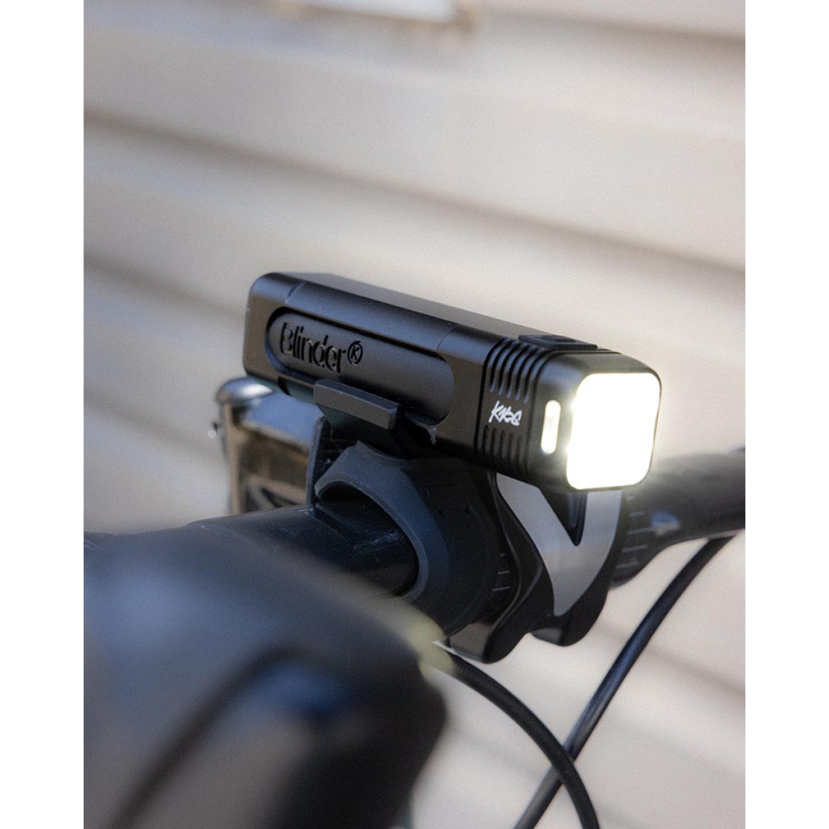 Knog Blinder 1000 priekšējais velosipēda lukturis