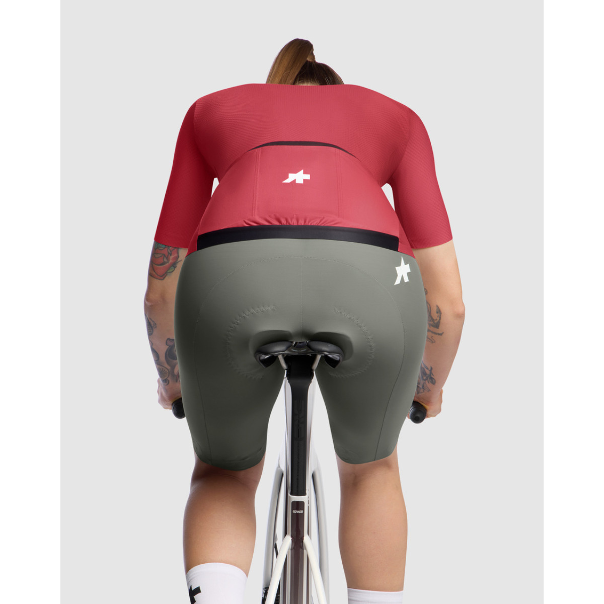 Assos Dyora R S11 sieviešu krekls | Deadly Berry