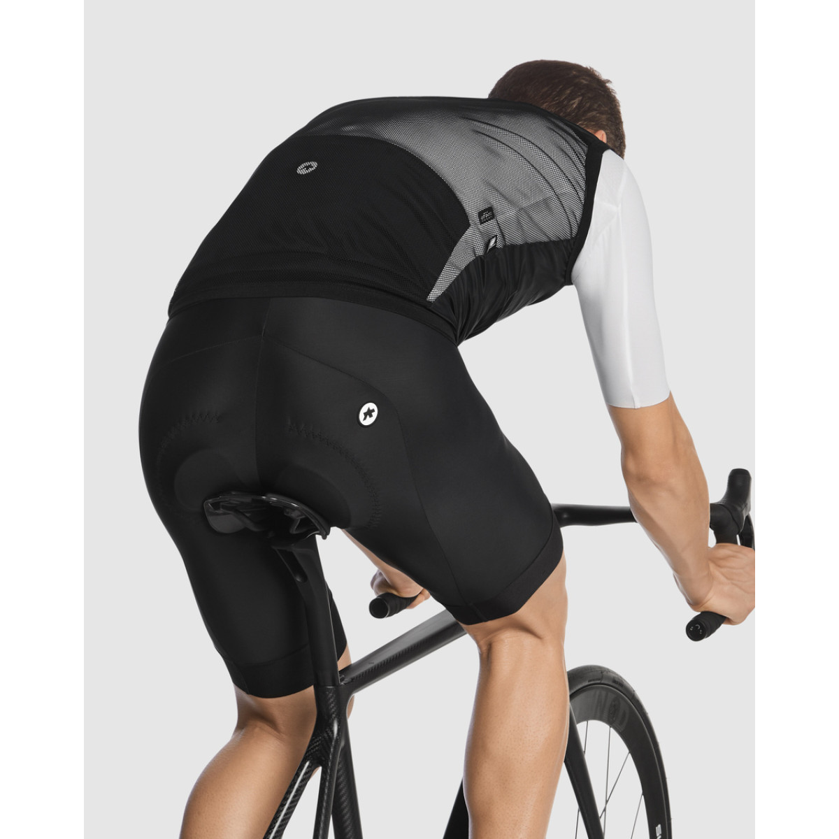 Assos Mille GT c2 Wind vīriešu veste | Black Series
