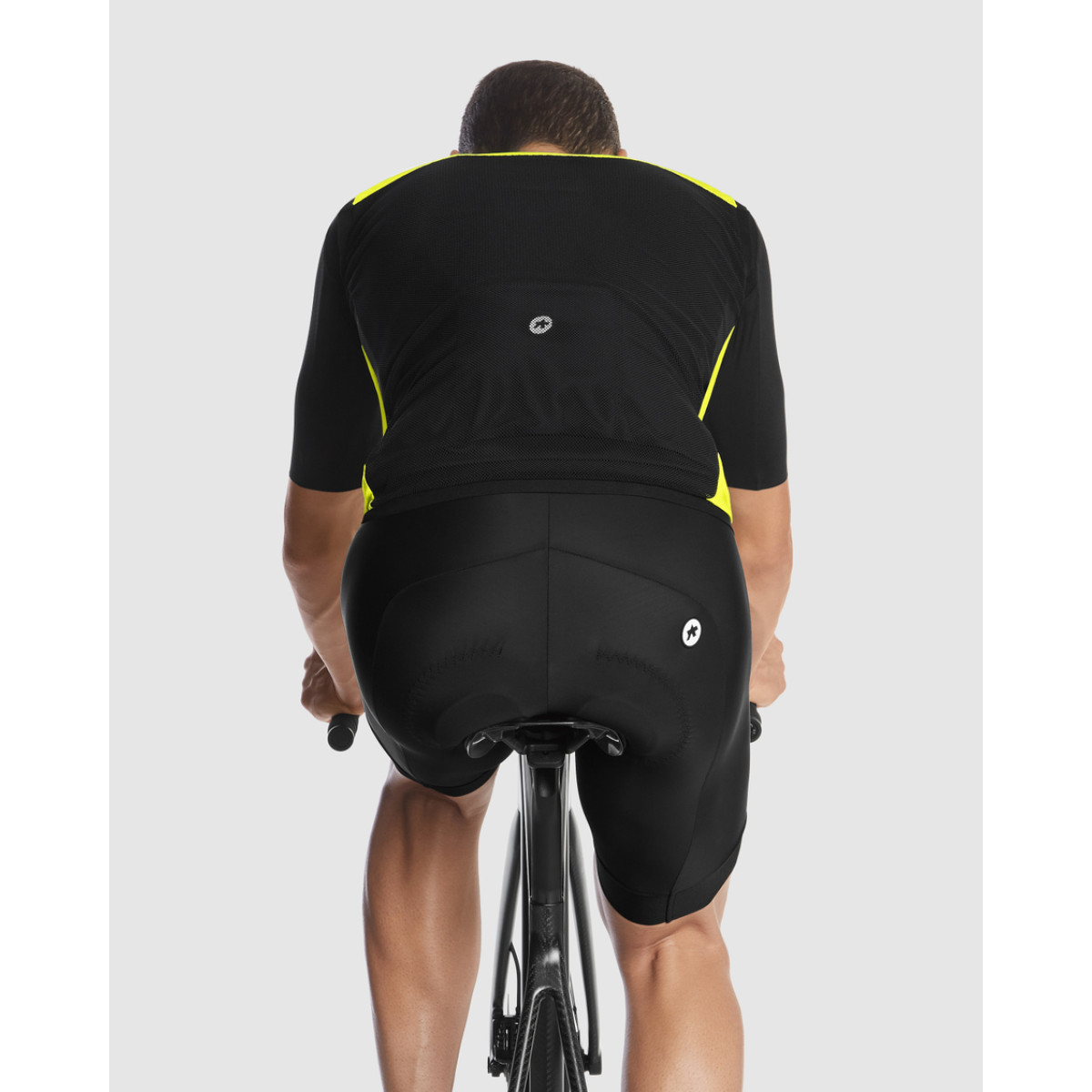 Assos Mille GT c2 vējja veste | Mēness smiltis