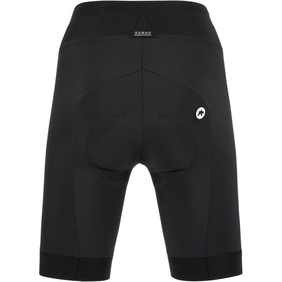 Assos UMA GT c2 pusgarās šorti | blackSeries (Standarta)