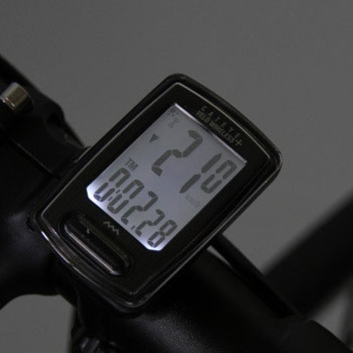 Cat Eye Velo Wireless+ spidometrs