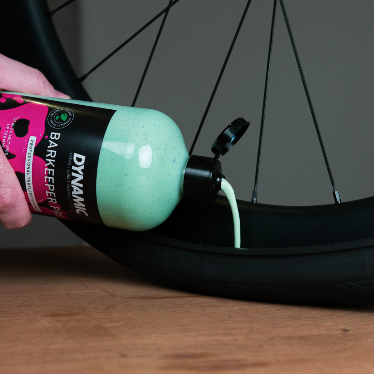 Dynamic Bar Keeper PRO Tubeless riepu hermētiķis | 1000 ml