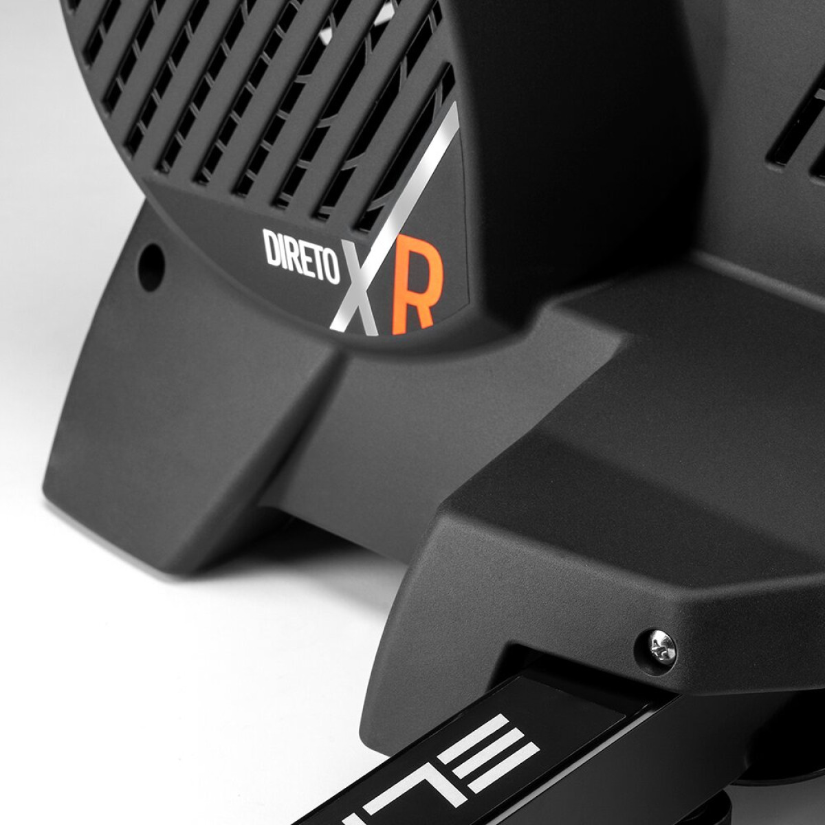 Elite Direto XR trenažieris | Zwift Cog and Click
