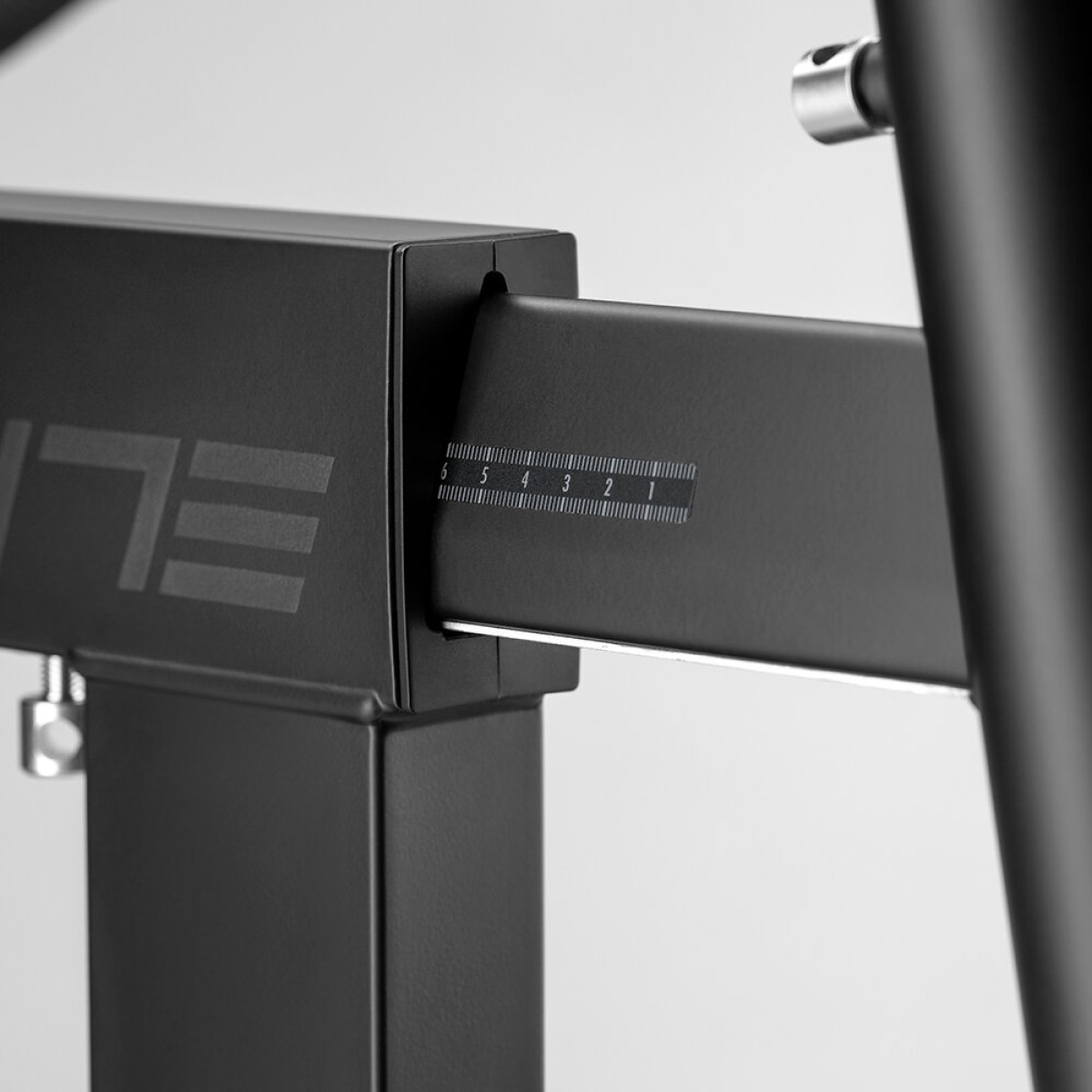 Elite Square Smart trenažieris rāmis
