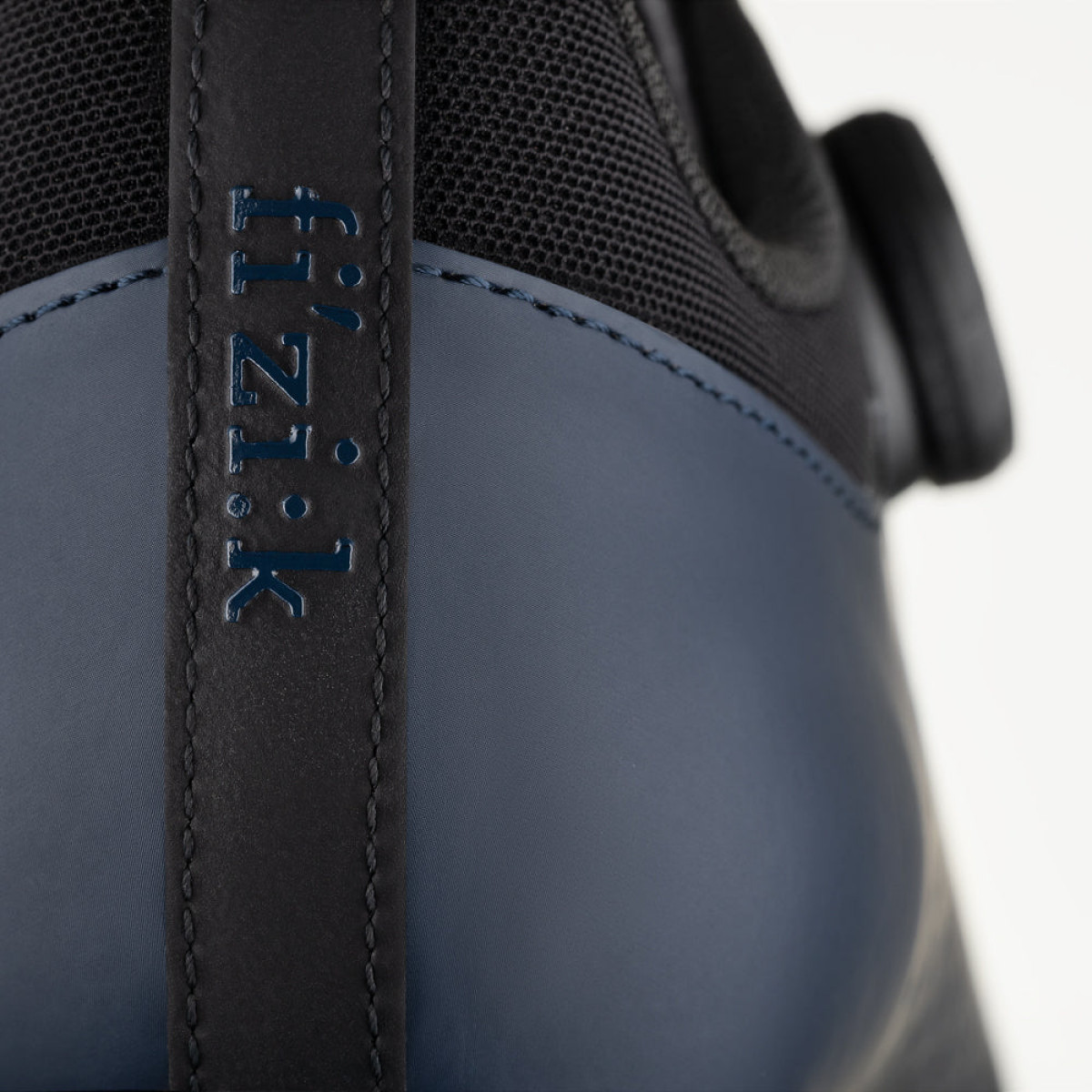 Fizik Vento Omna šosejas apavi | Navy - Black