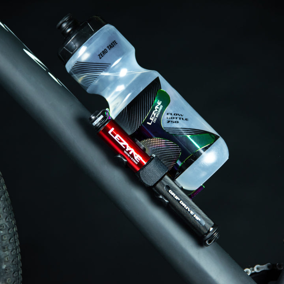 Lezyne Grip Drive HP mazais minipumpis | Melns