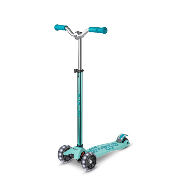 Maxi Micro Deluxe Pro LED skrejritenis | Vibrant Blue