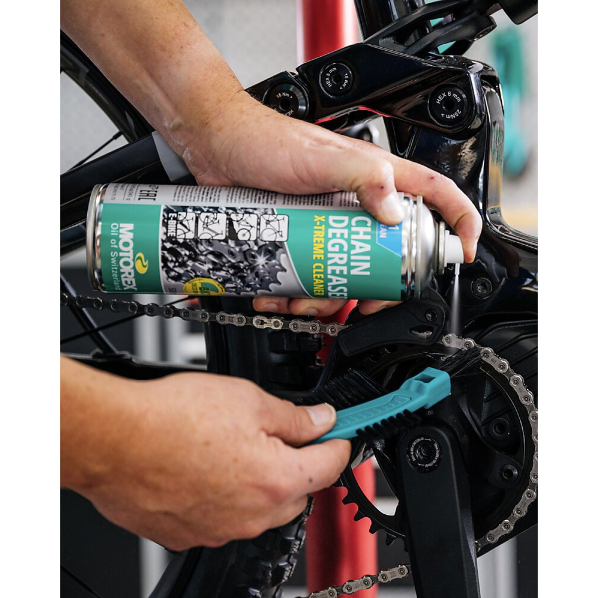 Motorex aerosola ķēdes attaukošanas līdzeklis | 500ml