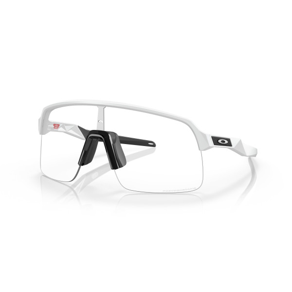 Oakley Sutro Lite saulesbrilles | Matte White - Clear To Black Iridium Photochromic