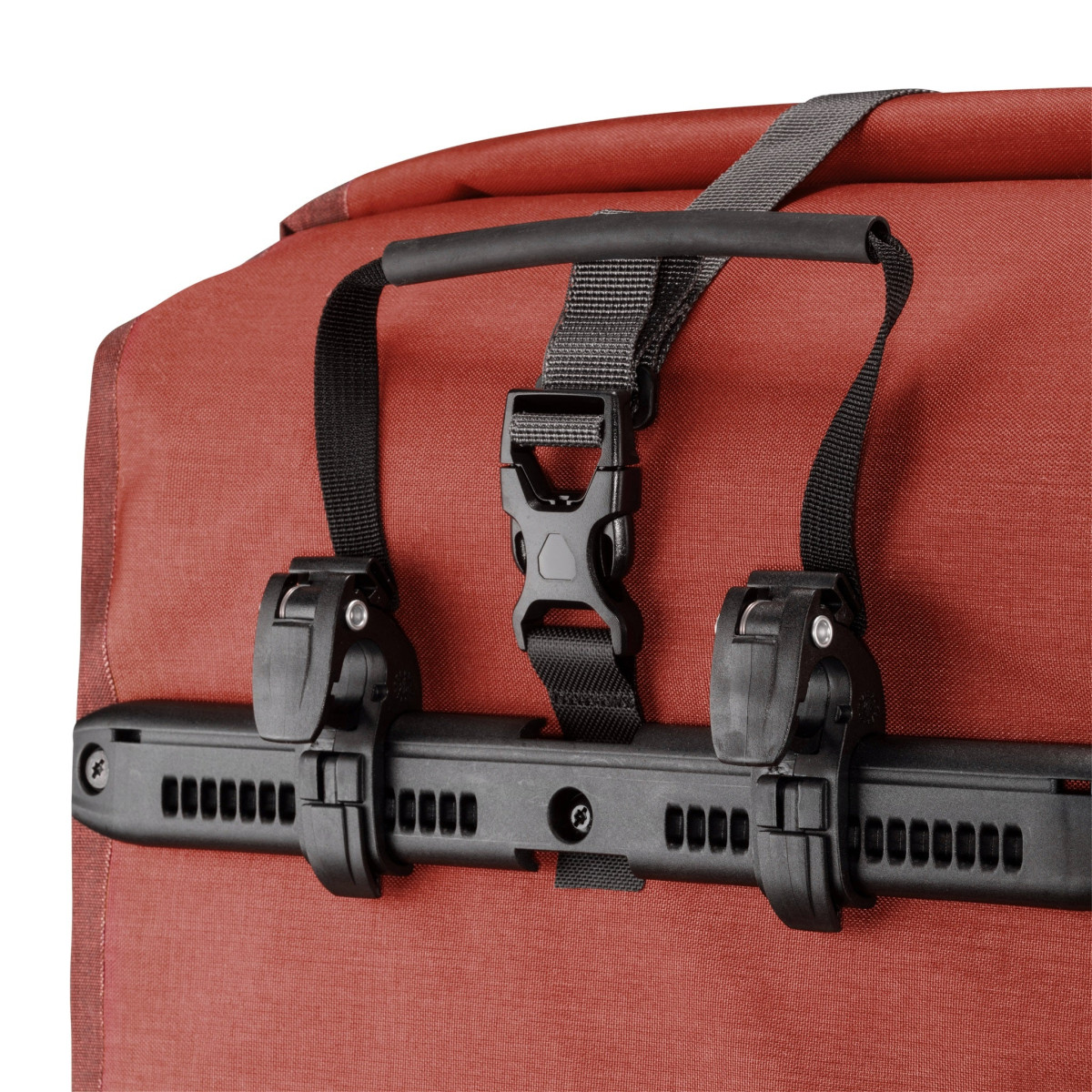 ORTLIEB Back-Roller Plus CR velosipēda bagāžnieka somas | QL2.1 | 2x20 L | Dark Chilli
