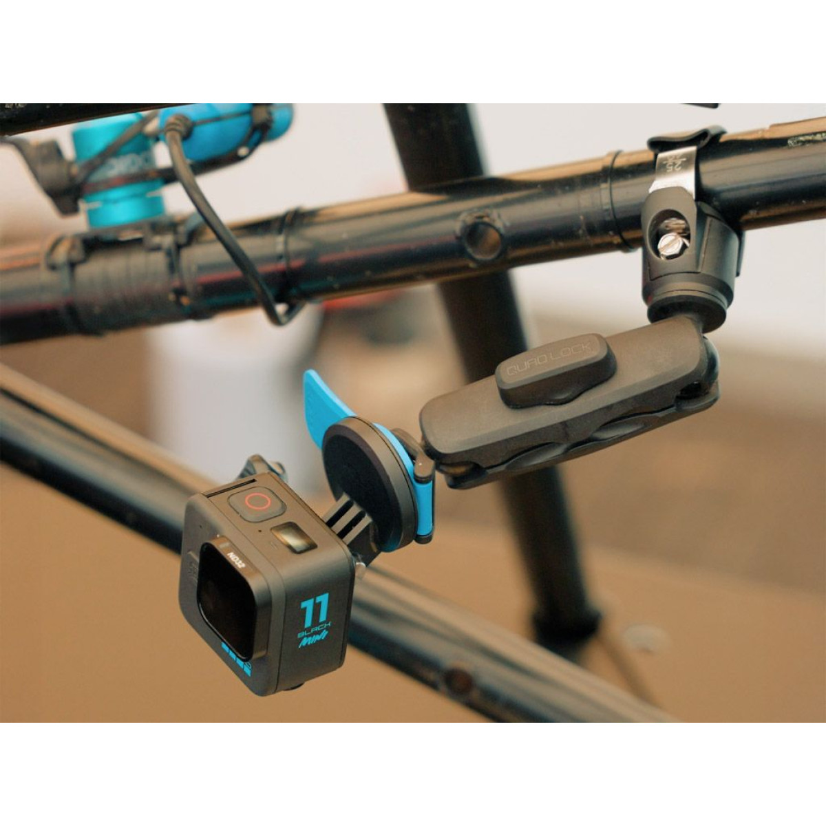 Quad Lock 360 Roll Cage Mount turētājs