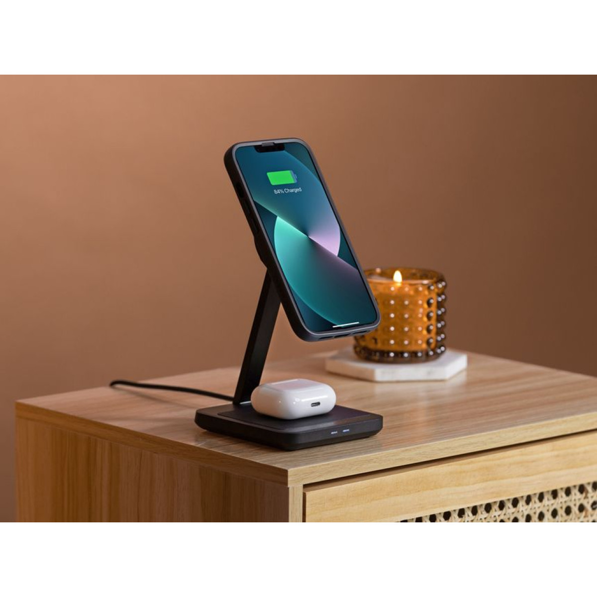 Quad Lock® MAG Dual Desktop bezvadu lādētājs