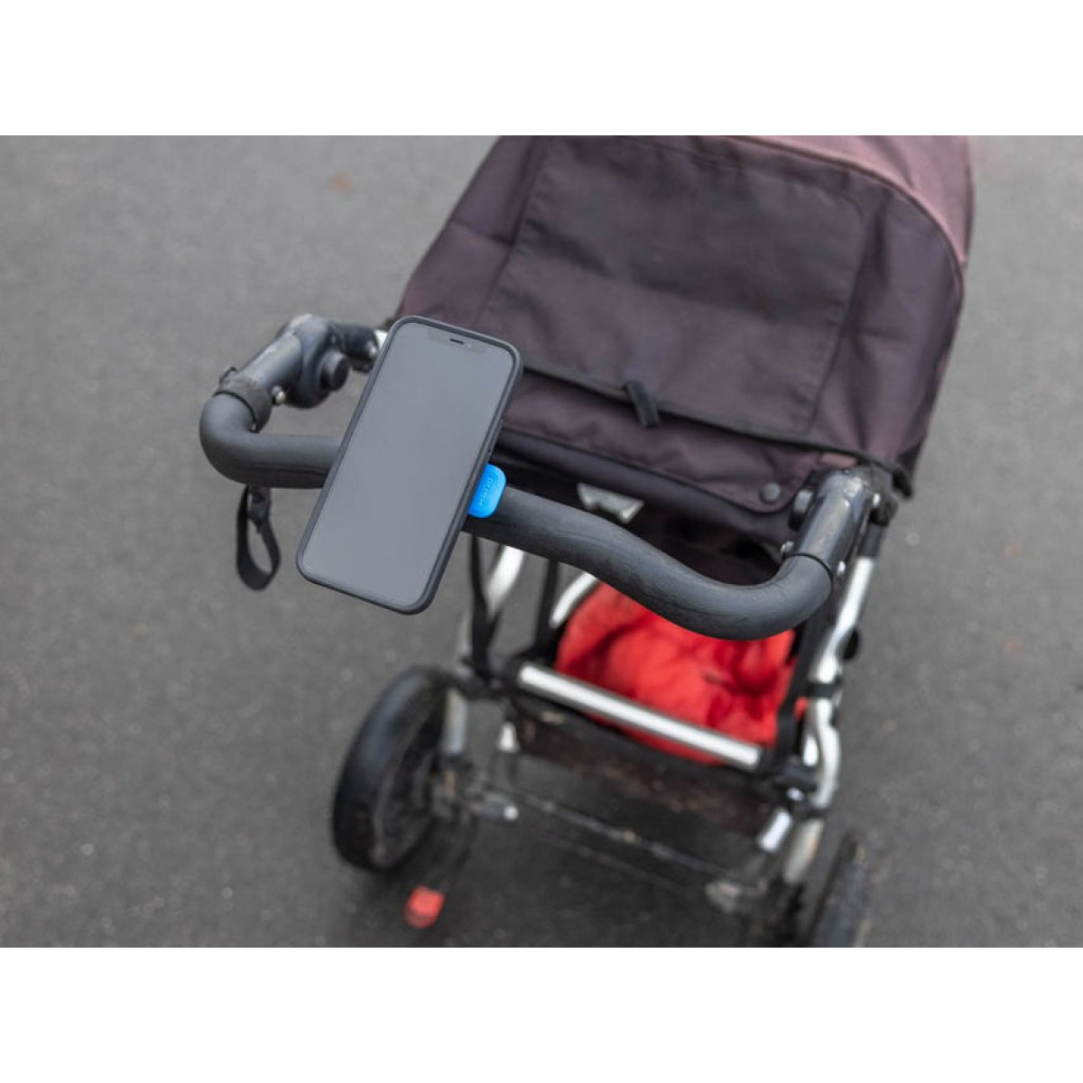 Quad Lock® ātrās noņemšanas siksnas stiprinājums