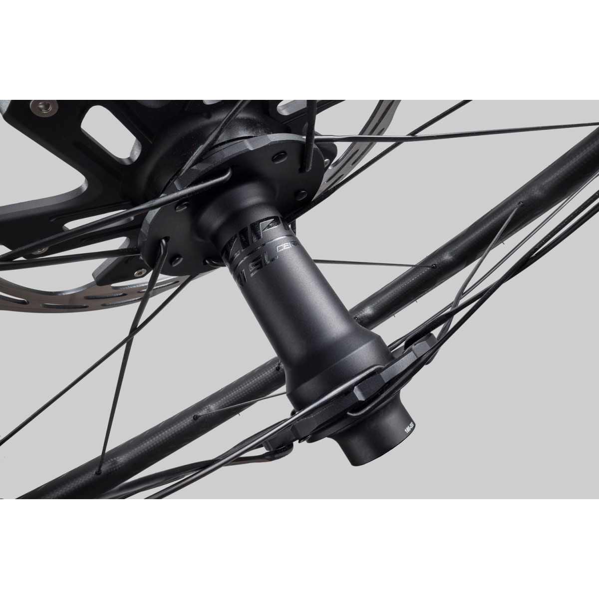 Zipp 303 SW Tubeless Disc Brake priekšējais rats